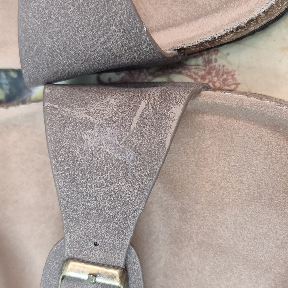 Refresh Leo Slide Size 9 NWOT - Picture 3 of 6